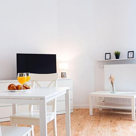 Komfortowy Apartament W Centrum Warsaw Luaran gambar